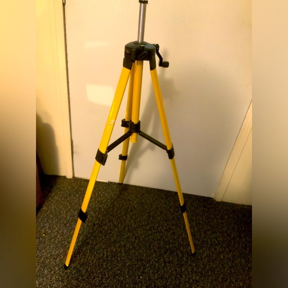 ALUMINIUM WATER TRIPOD - Picture 1 of 5